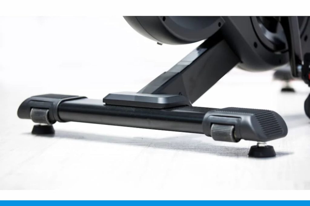BH FITNESS Smart Bike EC01 pied